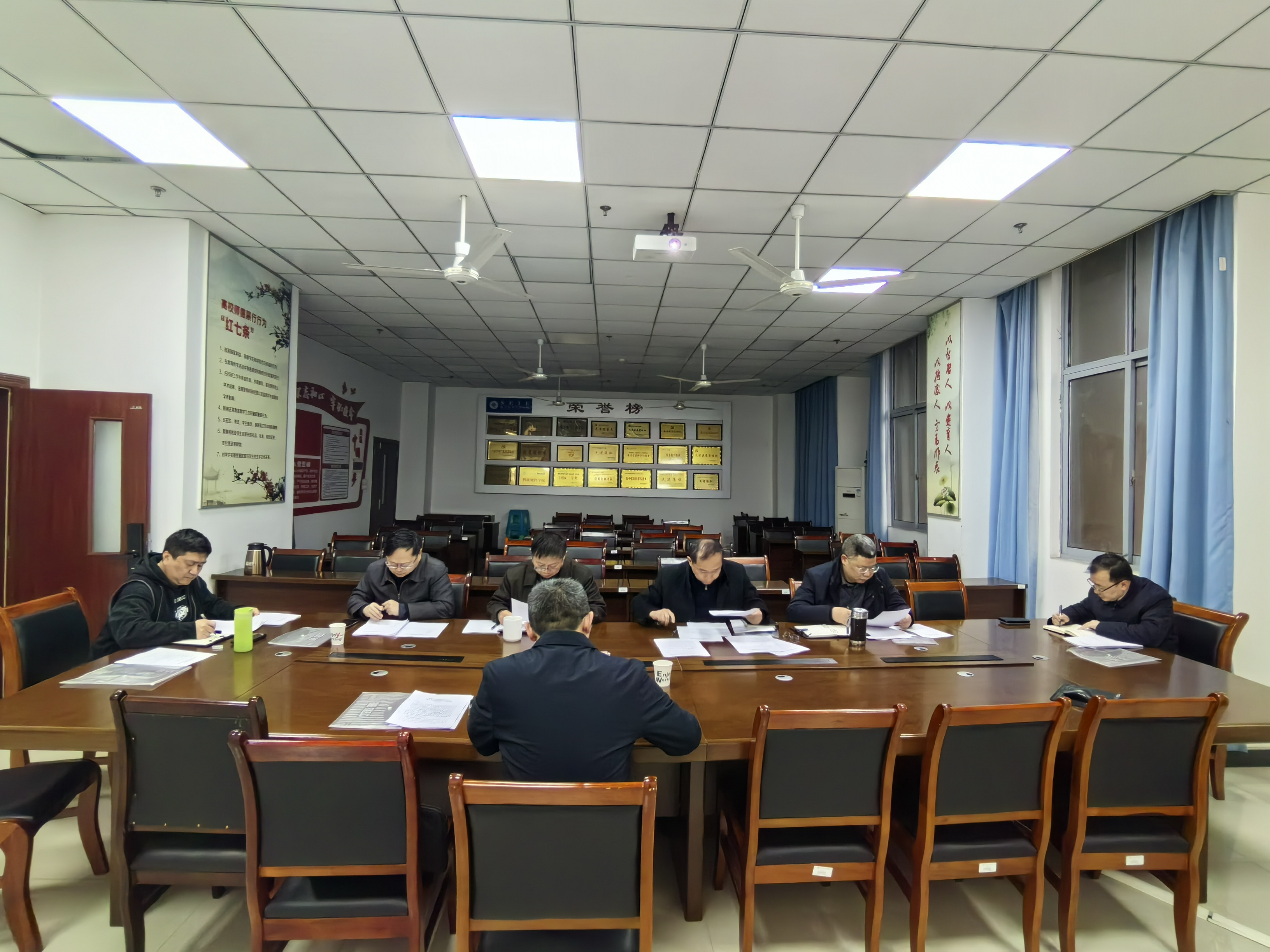 uWvn_1741939969929060316.jpg